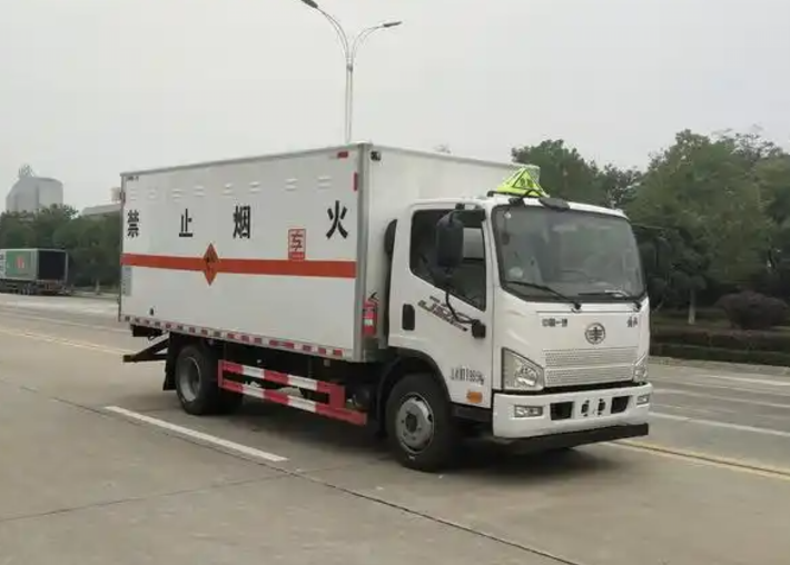 诸暨爆破器材运输车可以上高速吗？